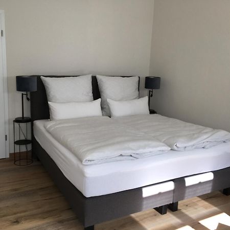טראבן-טרארבאך Ferienwohnung Heuser II מראה חיצוני תמונה